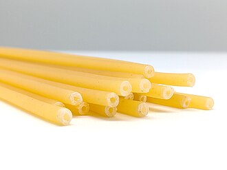 Bucatini — format de pâtes italiennes